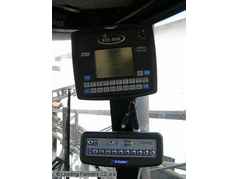 EZ-Boom s kontrolerem Raven 4000 (zobrazeno 169x)