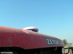První instalace systému automatického řízení Trimble EZ-Pilot na traktor značky Zetor (2) (zobrazeno 118x)